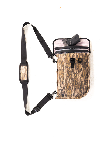 Dry Pocket Mossy Oak - Auto-Sealing, Waterproof, Floating, Scent Proof Universal Utility Dry Bag
