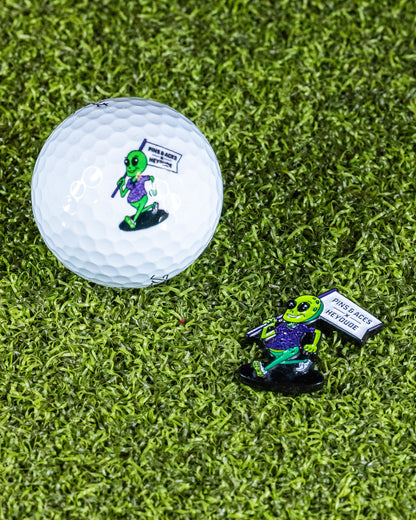 Pins and Aces HEYDUDE - Alien Ball Marker