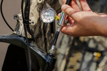 Rambo Bikes Buzzy’s Pollinator 300PSI Shock Pump
