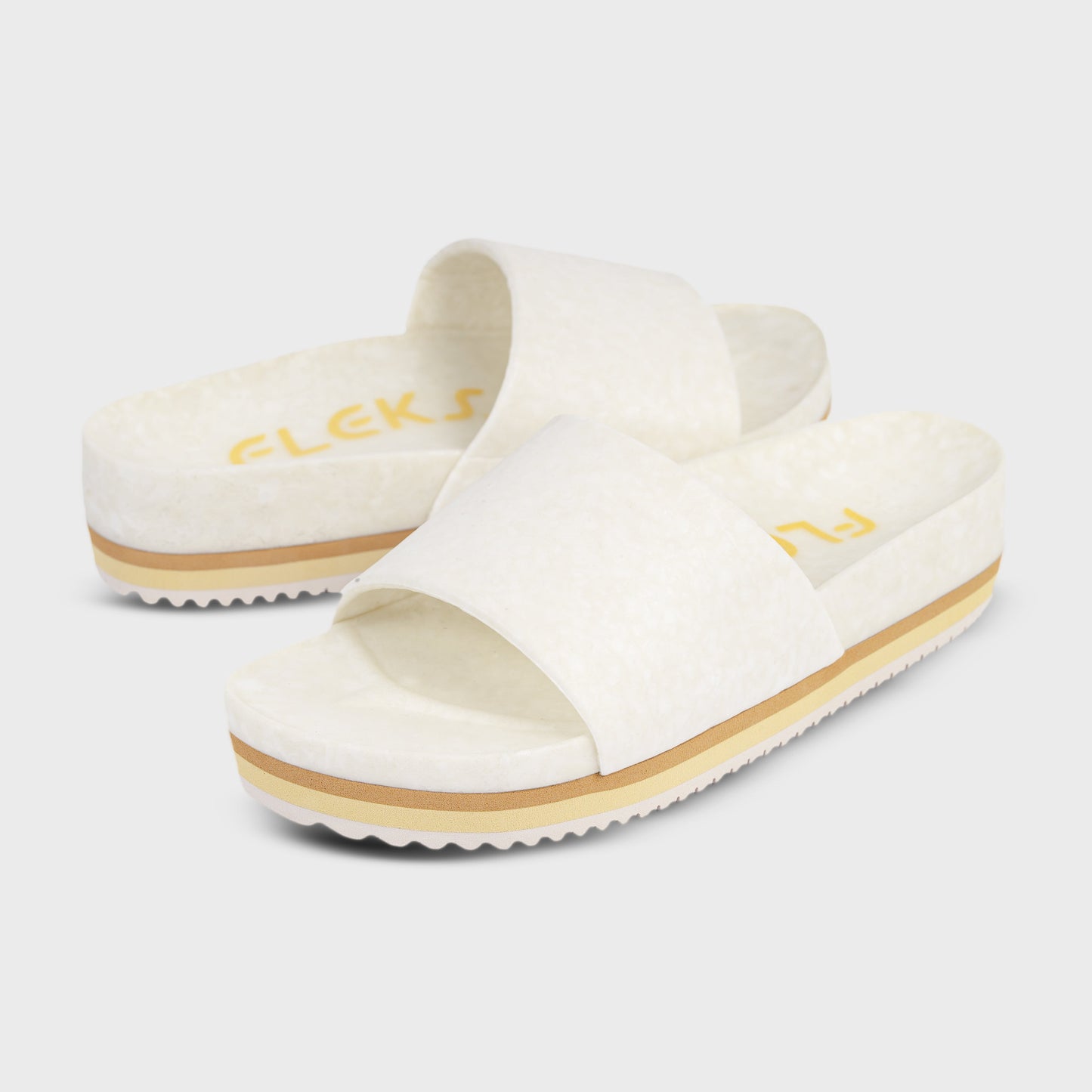 Fleks East Beach Slide Platform - Chamois