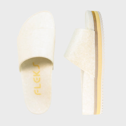 Fleks East Beach Slide Platform - Chamois