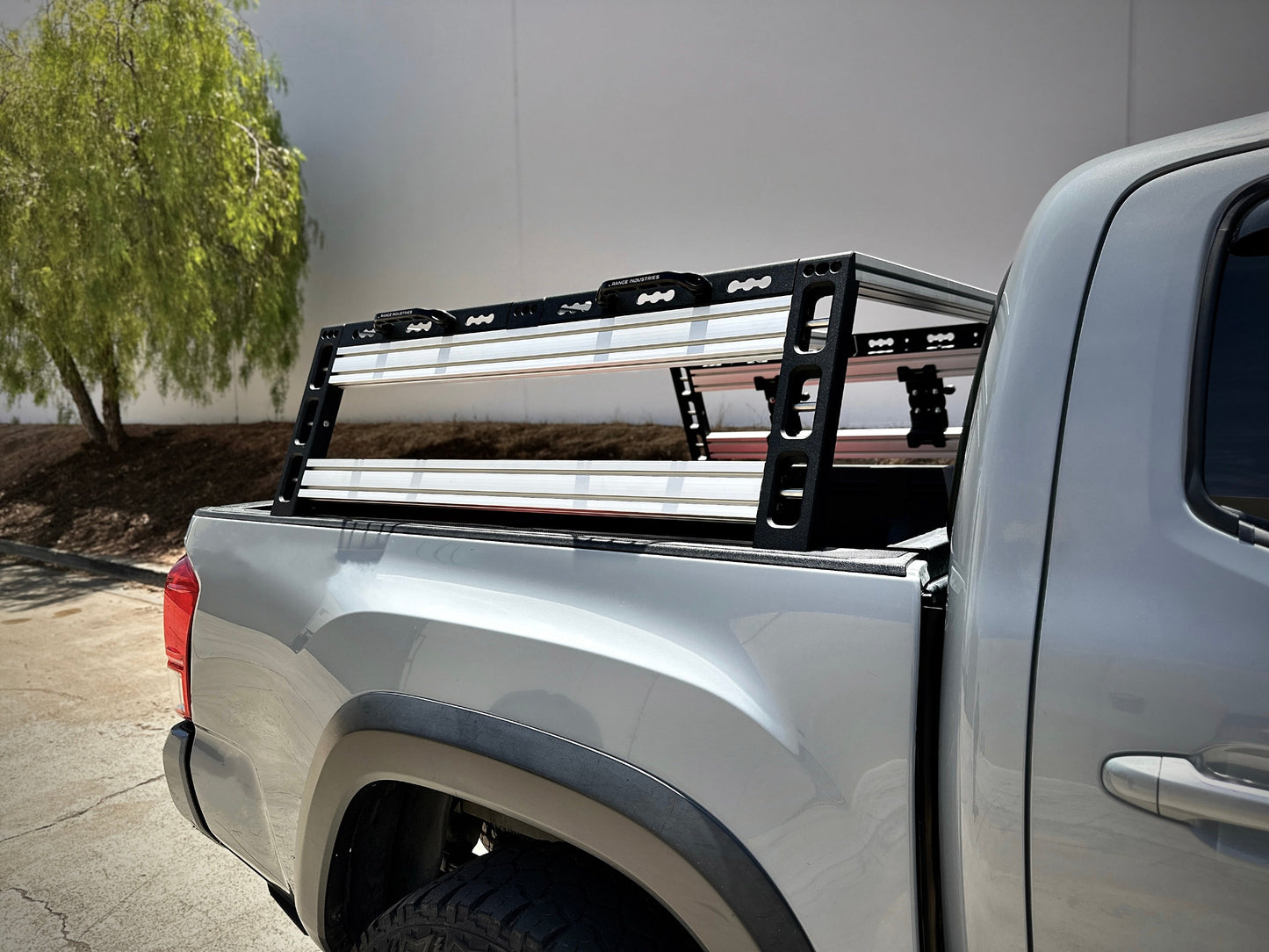 Range Industries Toyota Tacoma 'Alpine' Rack (05-23)