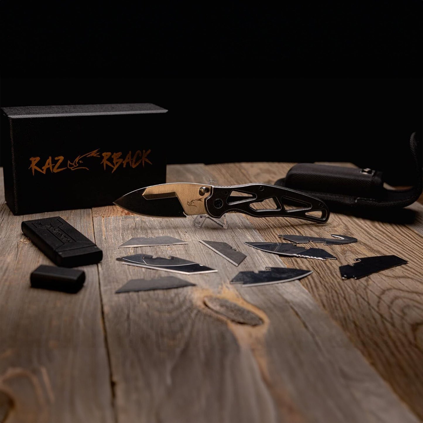 Razorback Signature Folding Knife, 9 Interchangeable Blades