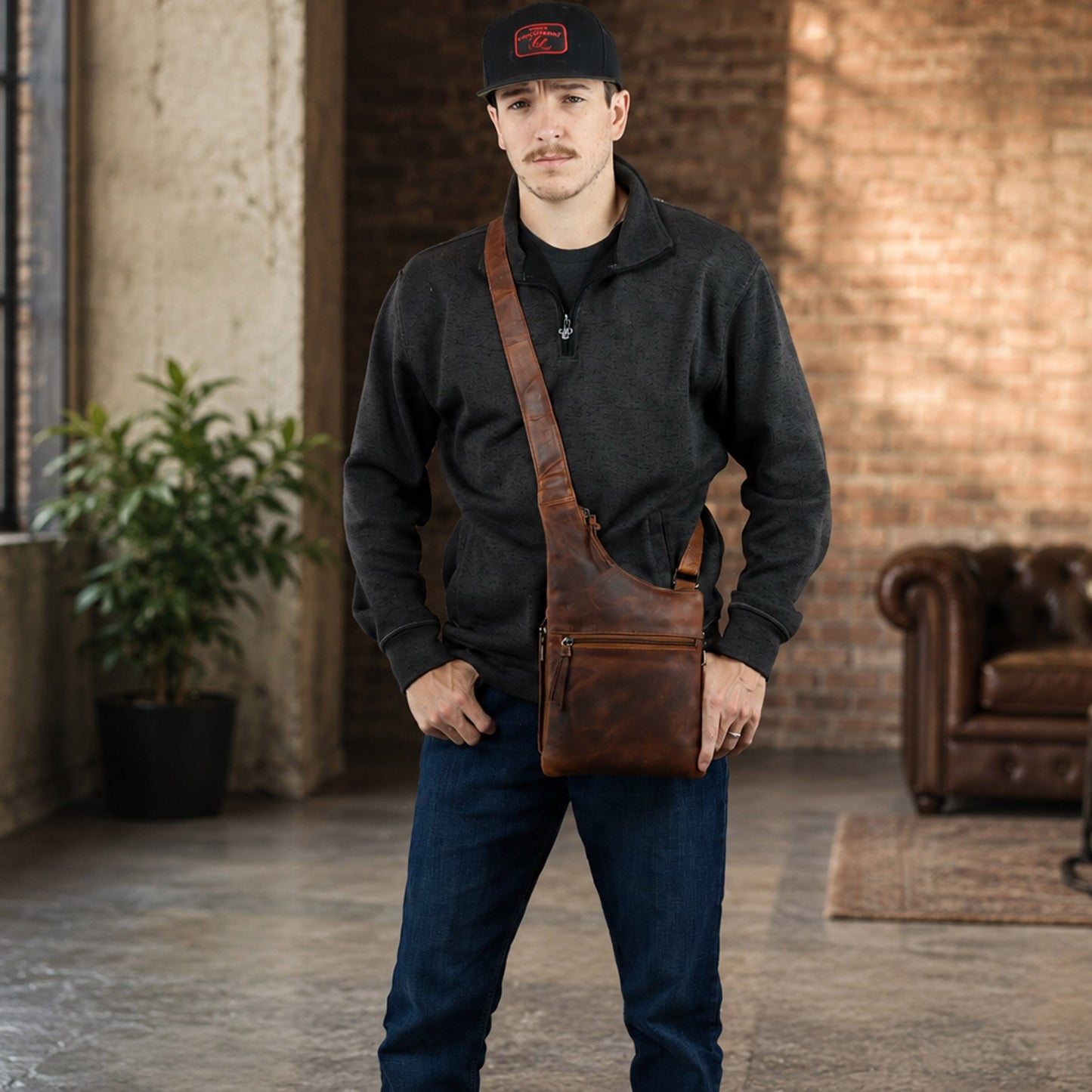 Concealed Carry Unisex Remi Leather Crossbody by Lady Conceal
