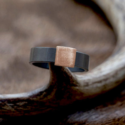 Everyday Outdoors Gunmetal 7mm 14kt Rose Gold Barrel Band