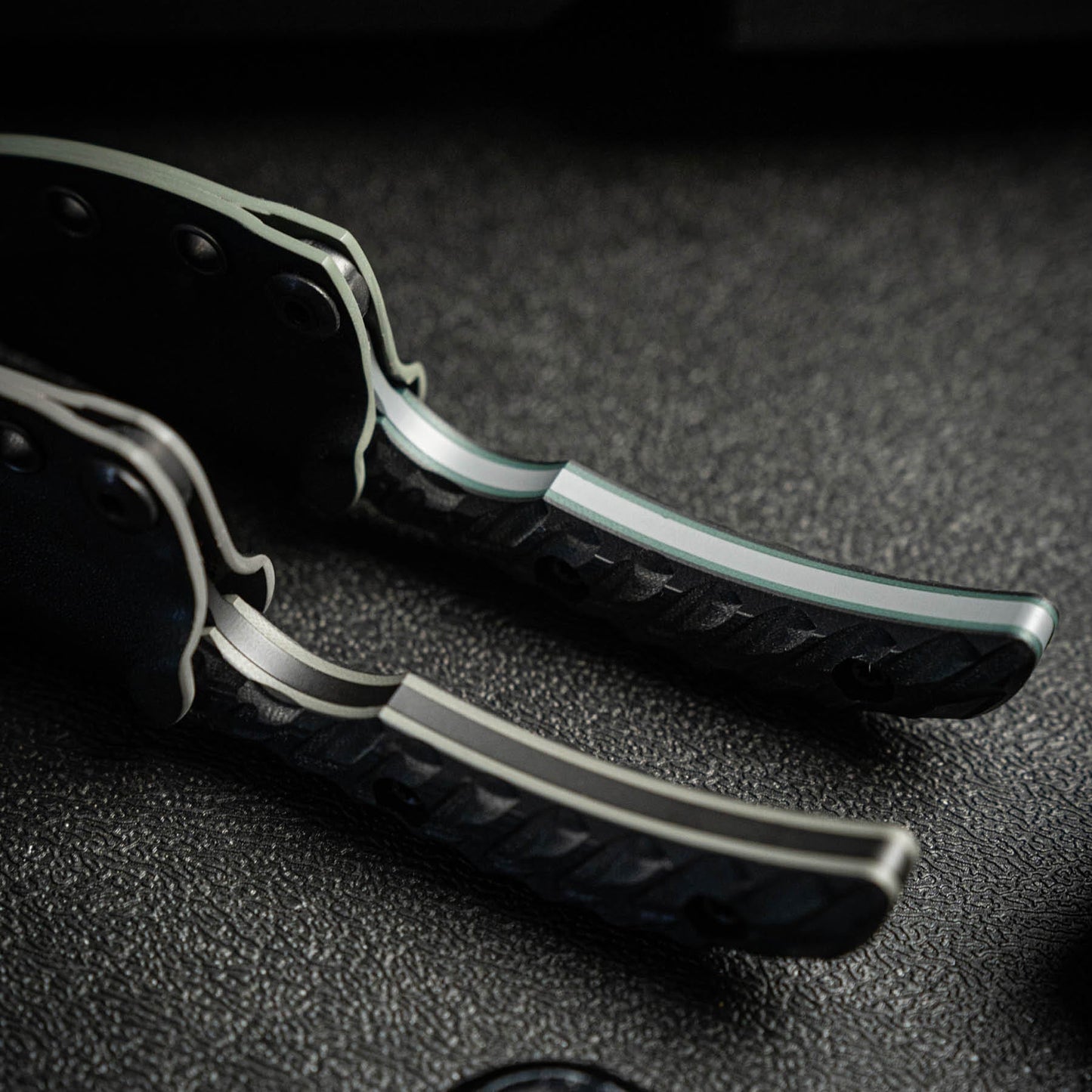 Toor Knives Shifter S - Phantom Grey