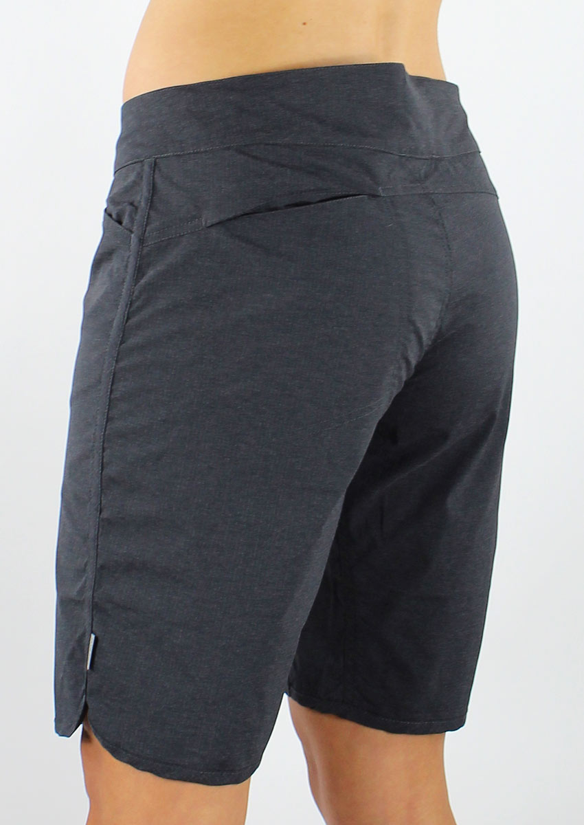 Club Ride Apparel Women's Savvy Surf the Trail Shorts 11"