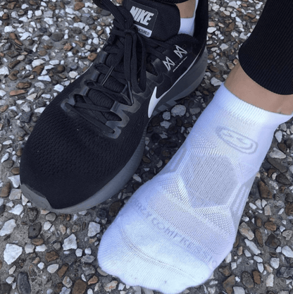 Crazy Compression Clean White - Elite Runners Socks