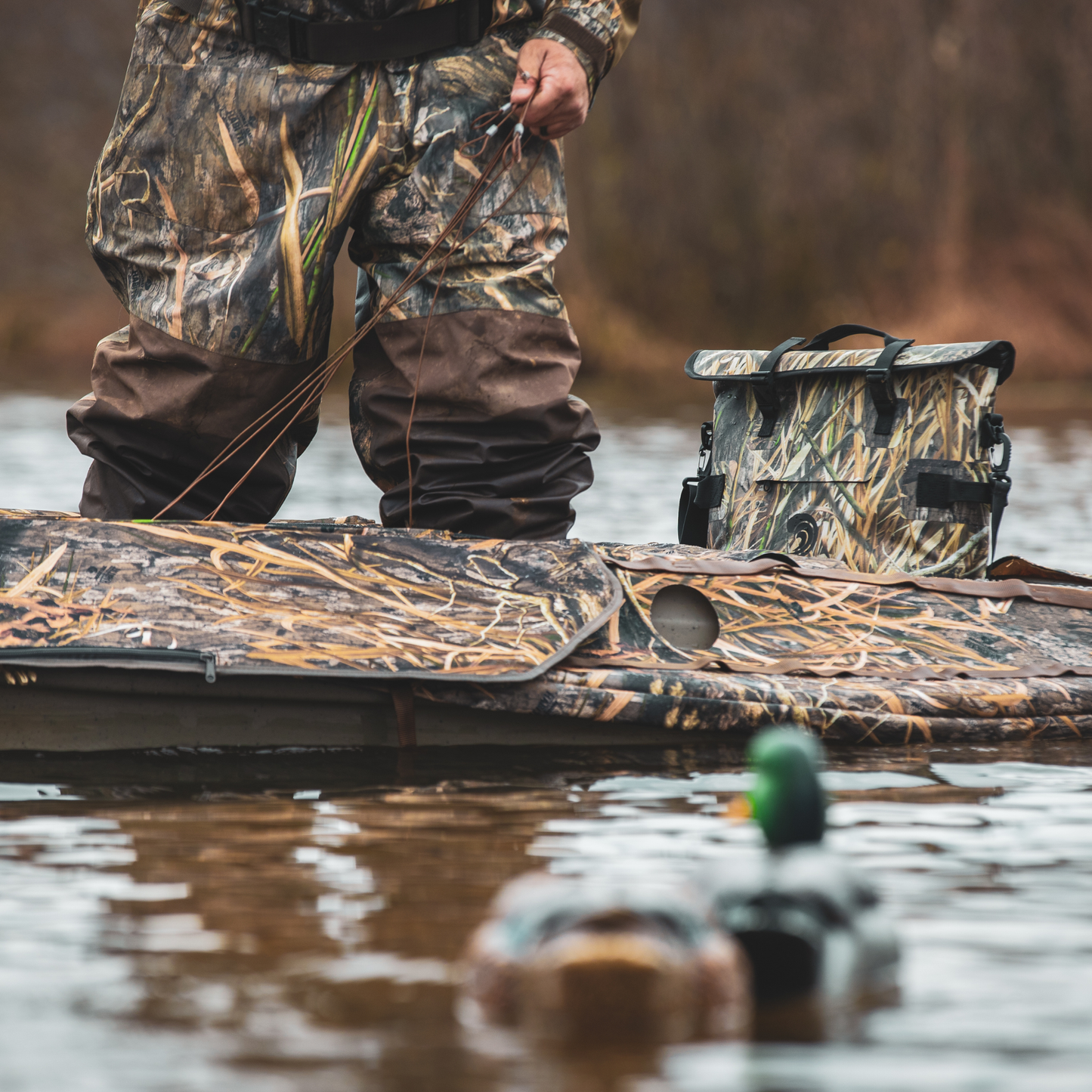Dry Pocket Mossy Oak - Auto-Sealing, Waterproof, Floating, Scent Proof Day-Pack
