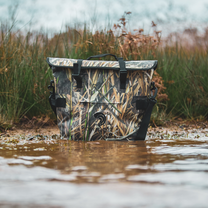 Dry Pocket Mossy Oak - Auto-Sealing, Waterproof, Floating, Scent Proof Day-Pack