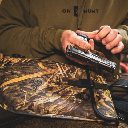 Dry Pocket Mossy Oak - Auto-Sealing, Waterproof, Floating, Scent Proof Universal Utility Dry Bag