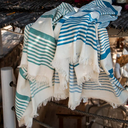 Nixy Shoreline - Turkish Beach Towel