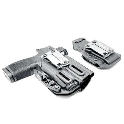 Four Brothers Sig P365-XMACRO & TLR-7 X/A IWB RH Holster with Magazine Carrier Combo