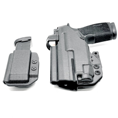 Four Brothers Sig P365-XMACRO & TLR-7 X/A IWB RH Holster with Magazine Carrier Combo
