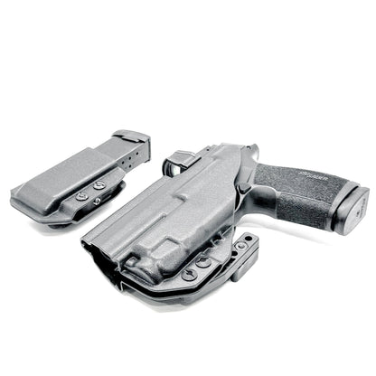 Four Brothers Sig P365-XMACRO & TLR-7 X/A IWB RH Holster with Magazine Carrier Combo