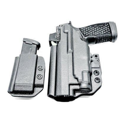 Four Brothers Sig P365-FUSE & TLR-7 Sub IWB RH Holster with Magazine Carrier Combo