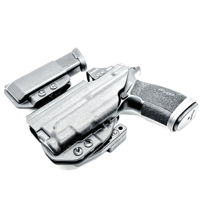Four Brothers Sig P365-XMACRO & TLR-7 Sub IWB RH Holster with Magazine Carrier Combo