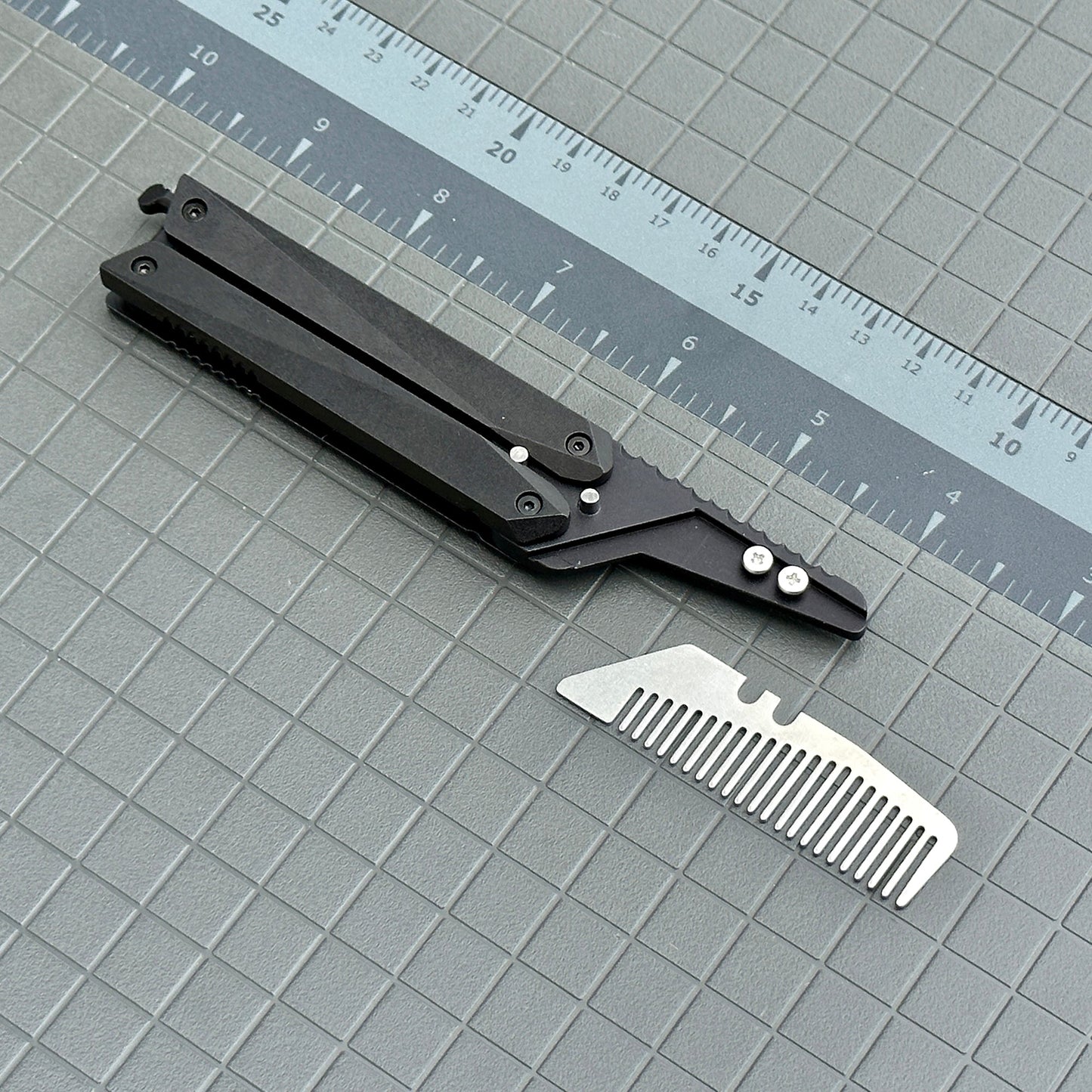 Stinger Survival Tools Hair And Beard Styling Comb (Butterfly Comb)