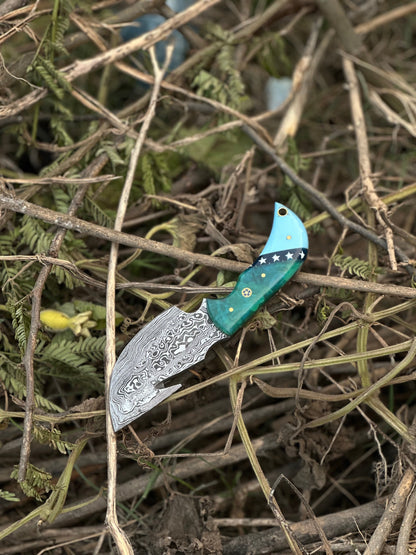 Texan Knives Elite Custom Handmade Damascus Steel Guthook Skinning Knife with Resin Handle - 7.5” Premium Blade with Leather Sheath