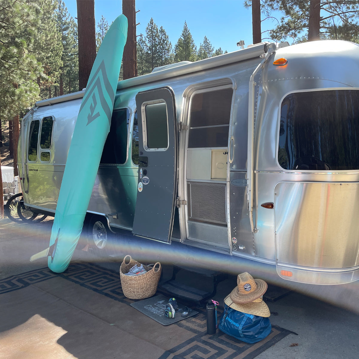 Vamo Life 4 Way Stretch SUP Paddleboard Board Cover - 9' - 10'6" (Caribbean)