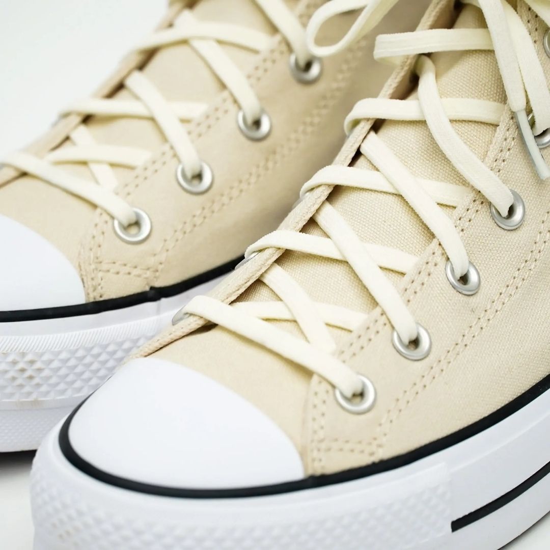 Lace Bread Luxe Creme