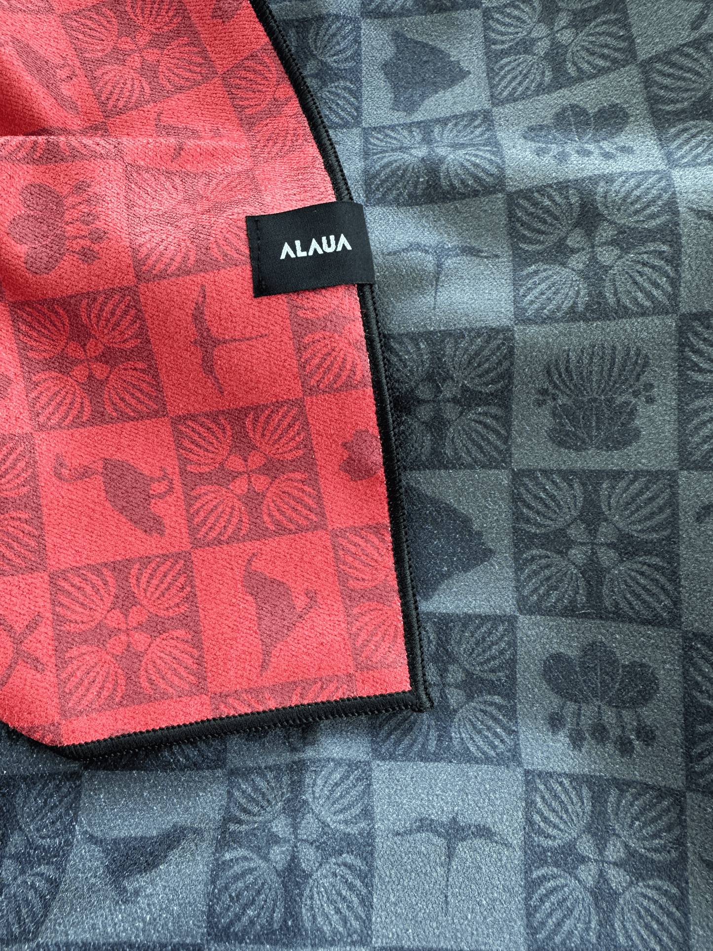 Alaua Hawai'i Volcanoes Anywhere Towel