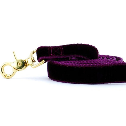 2 Hounds Design Burgundy Velvet Dog Leash