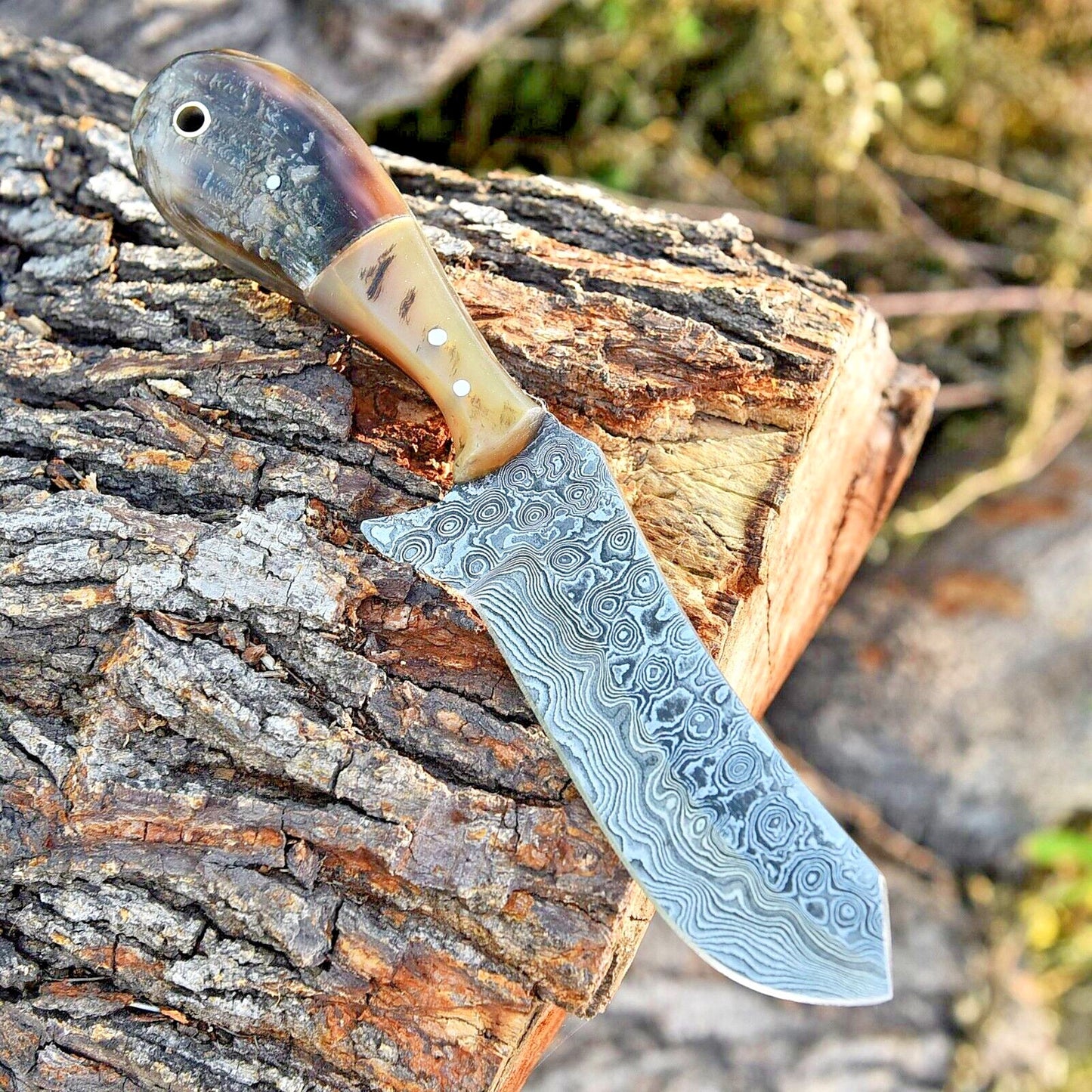 Texan Knives Whiskey Knives Out – 4-Inch Damascus Steel Blade with Sheep Horn Handle