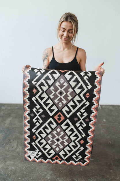 Yune Yoga Moab Rock Mat