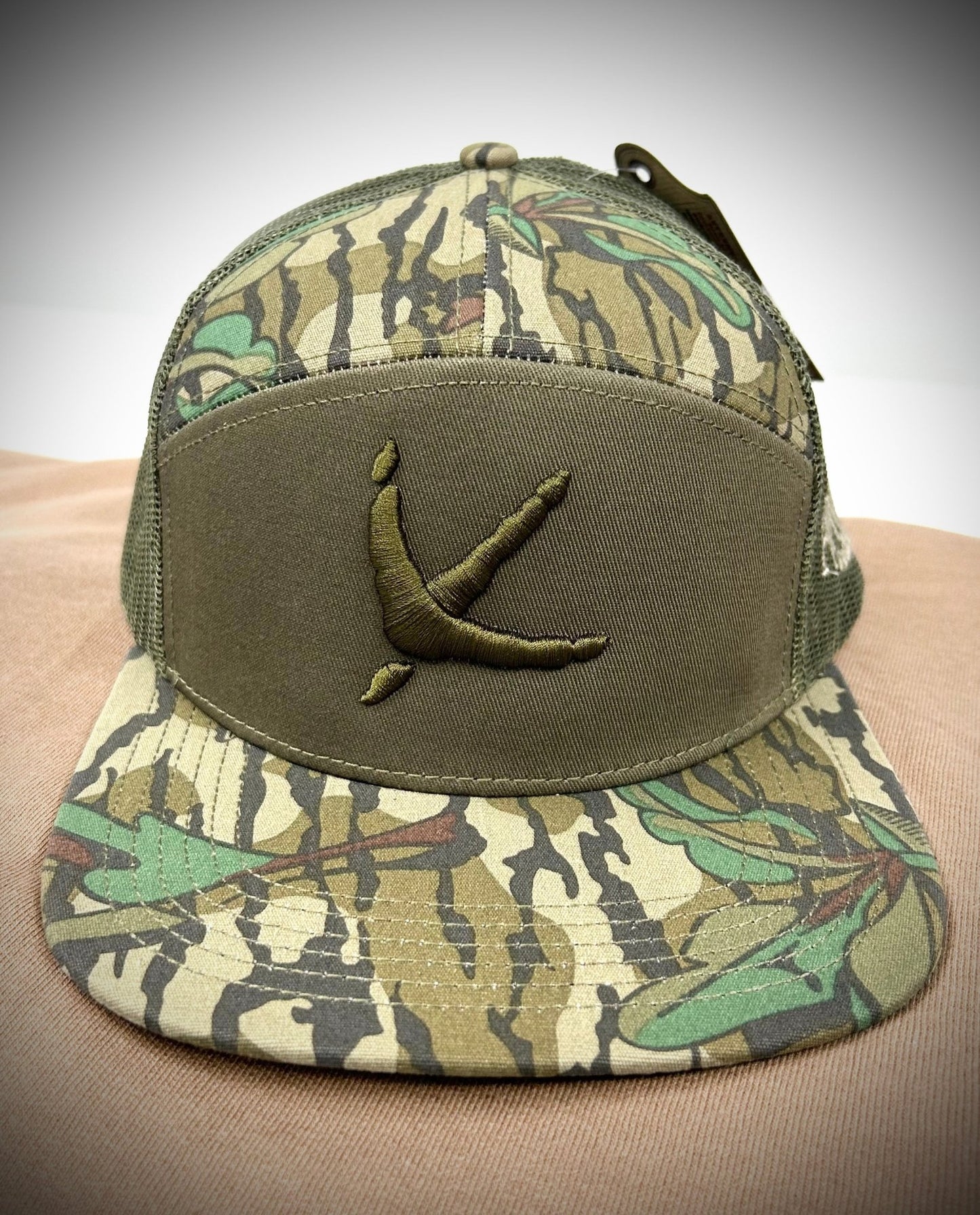 AF Waterfowl - Turkey Tracks Logo Mossy Oak Greenleaf & Olive - Angler's Pro Tackle & Outdoors