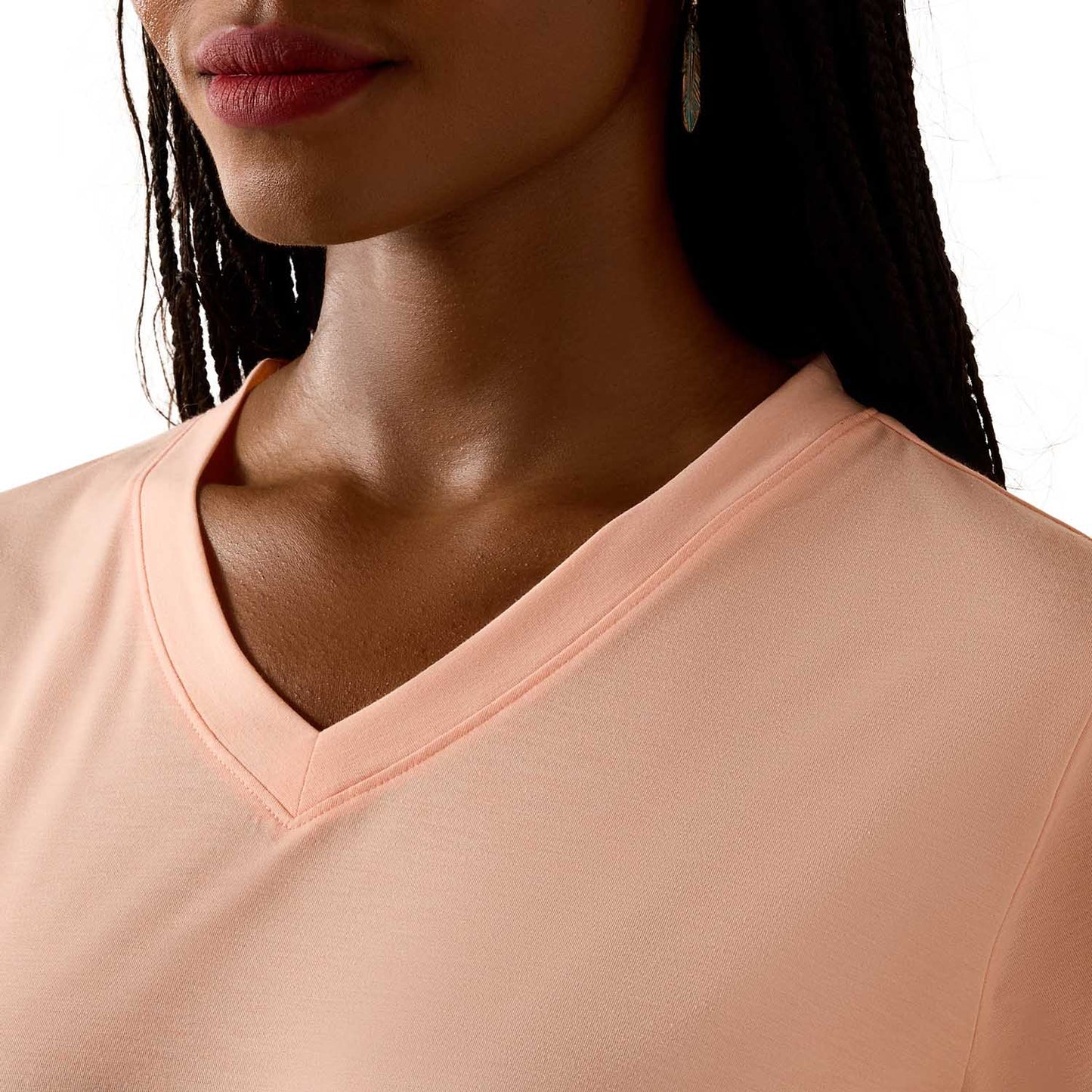 Ariat Women's Compass V-Neck T-Shirt