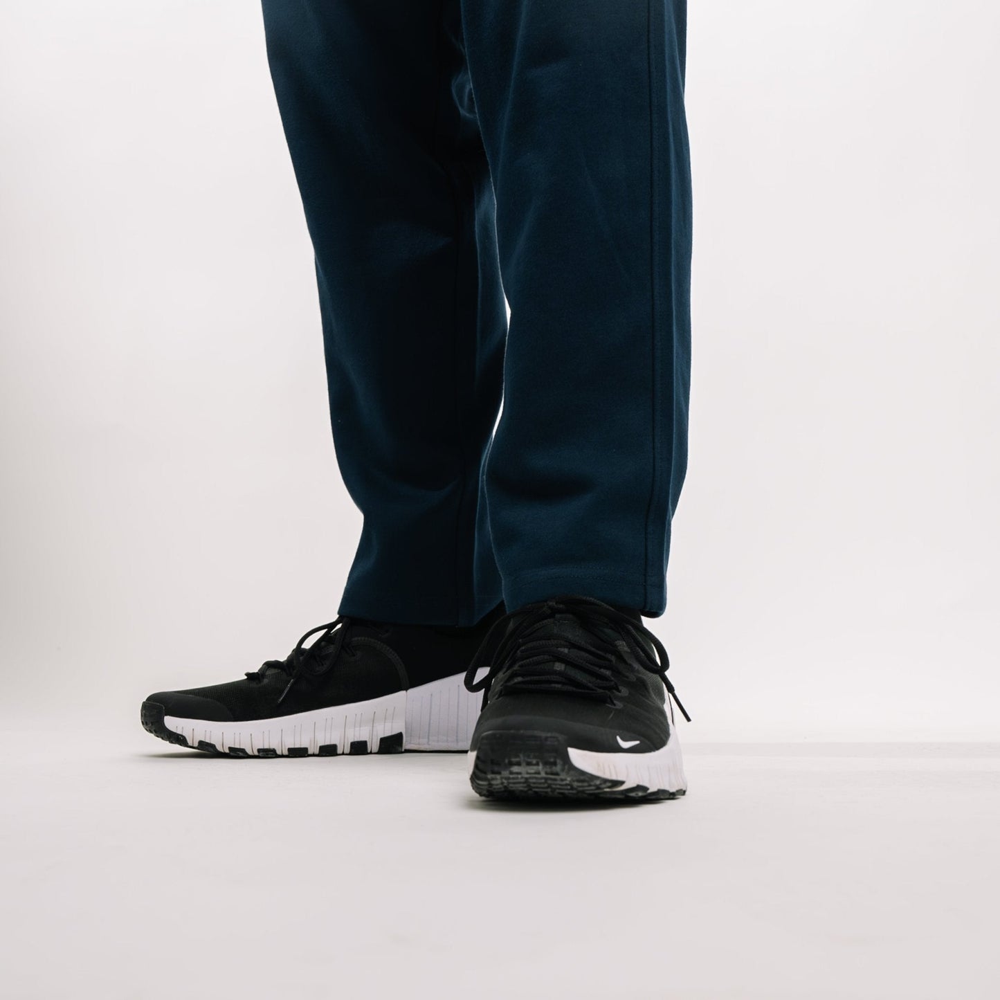 Arrowhead Tactical Apparel Carrier Sweatpants Mk.II - Angler's Pro Tackle & Outdoors