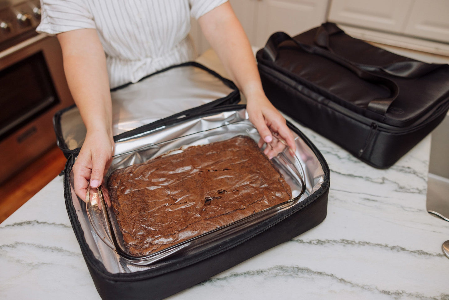 Picnic Time Double Decker Casserole Tote