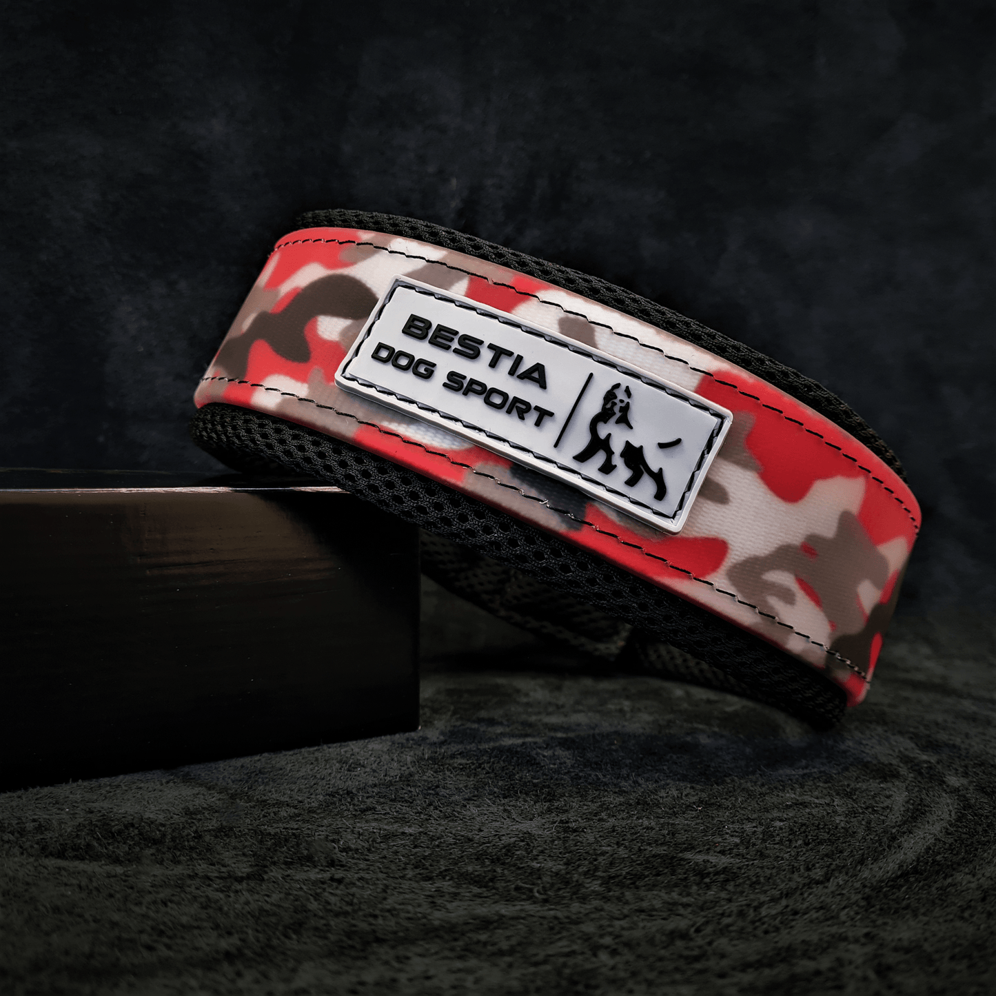 BESTIA DOG SPORT COLLAR RED CAMO - Angler's Pro Tackle & Outdoors