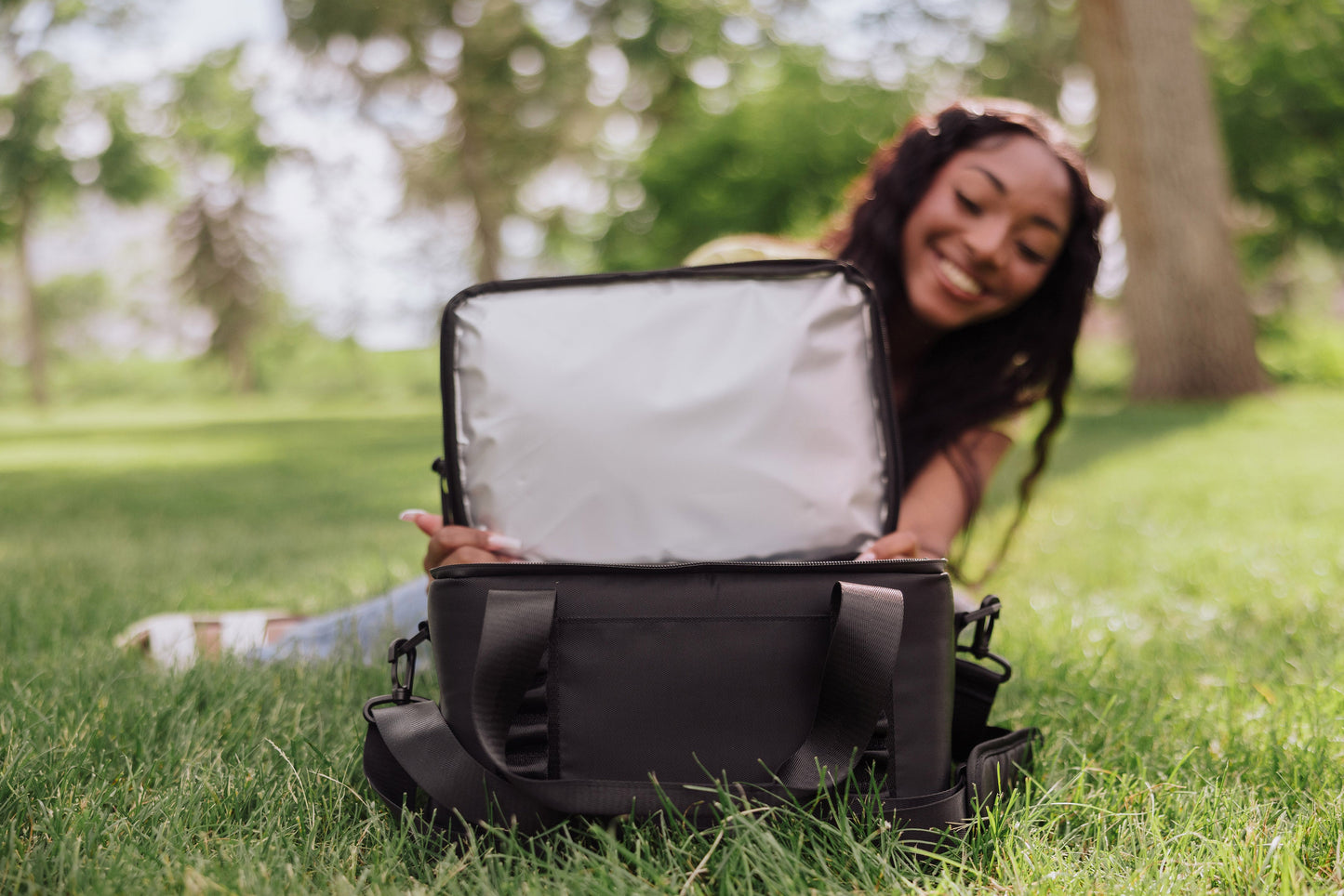 Picnic Time  Tarana Superthick Recycled Cooler - 12 can