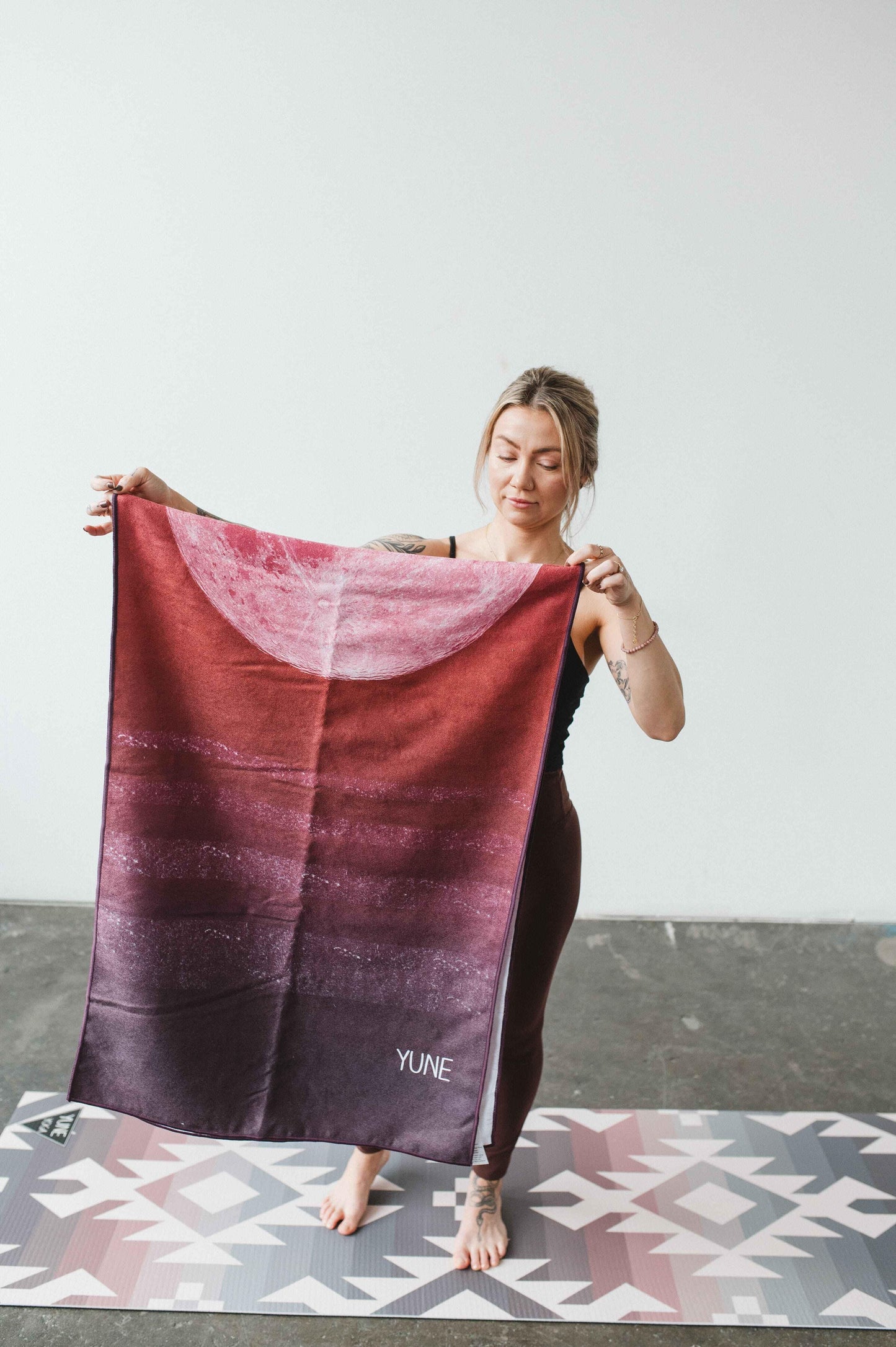 Yune Yoga Towel Caliban