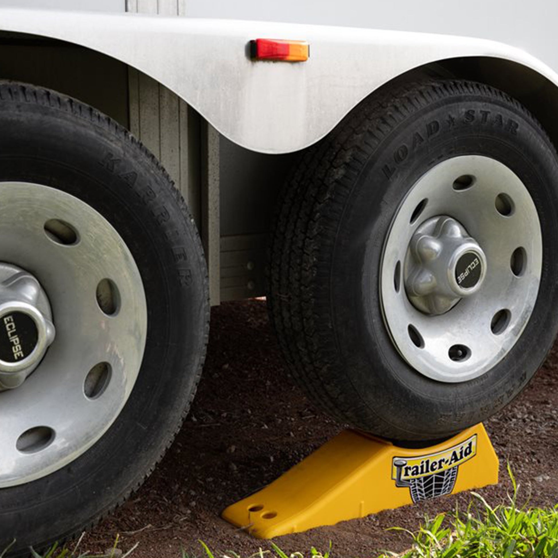 Camco Trailer Aid PLUS Tandem Trailer Tire Changing Ramp with 5.5" Lift, Yellow - Angler's Pro Tackle & Outdoors