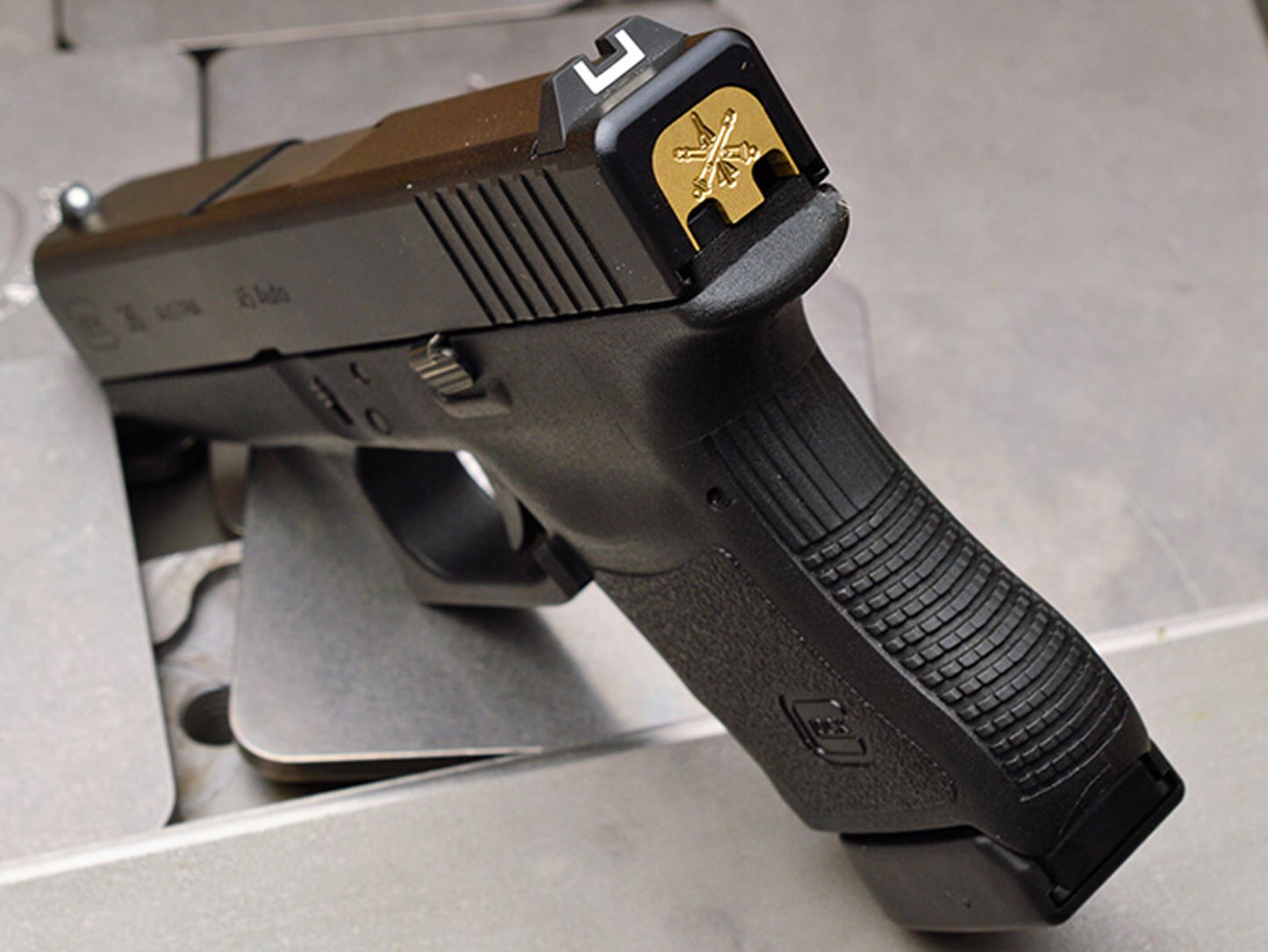 Milspin ARMY Slide Back Plates (Over 100 Emblems)