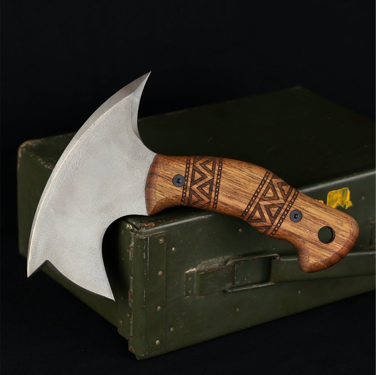 AncientSmithy Compact tomahawk "NIKIDO" with engraved handle
