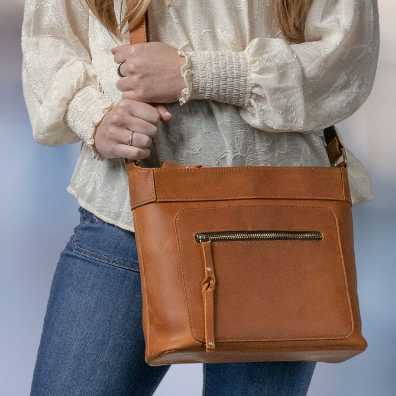 Concealed Carry Delaney Leather Crossbody by Lady Conceal - Angler's Pro Tackle & Outdoors