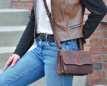 Concealed Carry Jolene Leather Crossbody Organizer by Lady Conceal - Angler's Pro Tackle & Outdoors