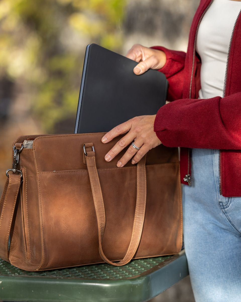 Concealed Carry Willow Computer Satchel by Lady Conceal - Angler's Pro Tackle & Outdoors