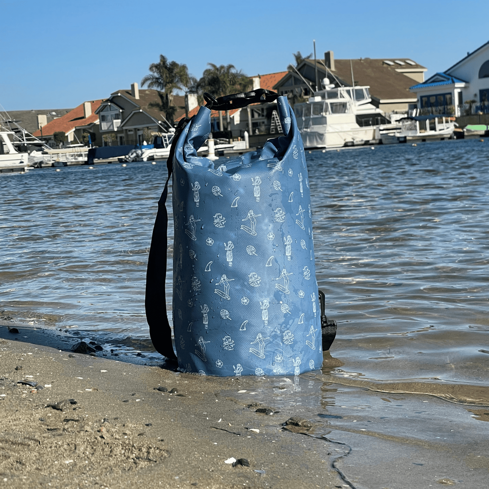 COR Surf Dry Bags (Hawaiian Print): 3L, 5L, 10L, 15, and 3 - Packs - Angler's Pro Tackle & Outdoors