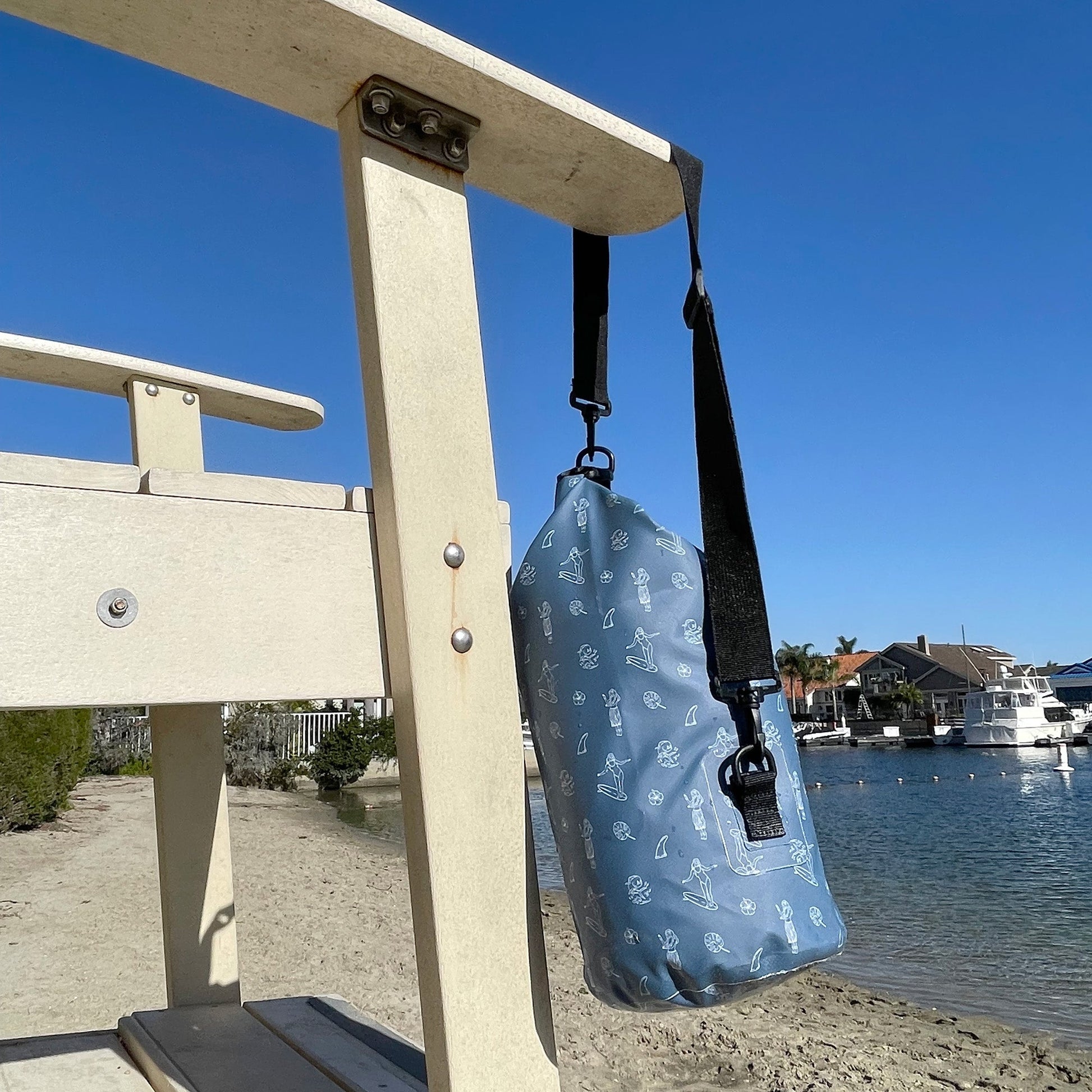 COR Surf Dry Bags (Hawaiian Print): 3L, 5L, 10L, 15, and 3 - Packs - Angler's Pro Tackle & Outdoors