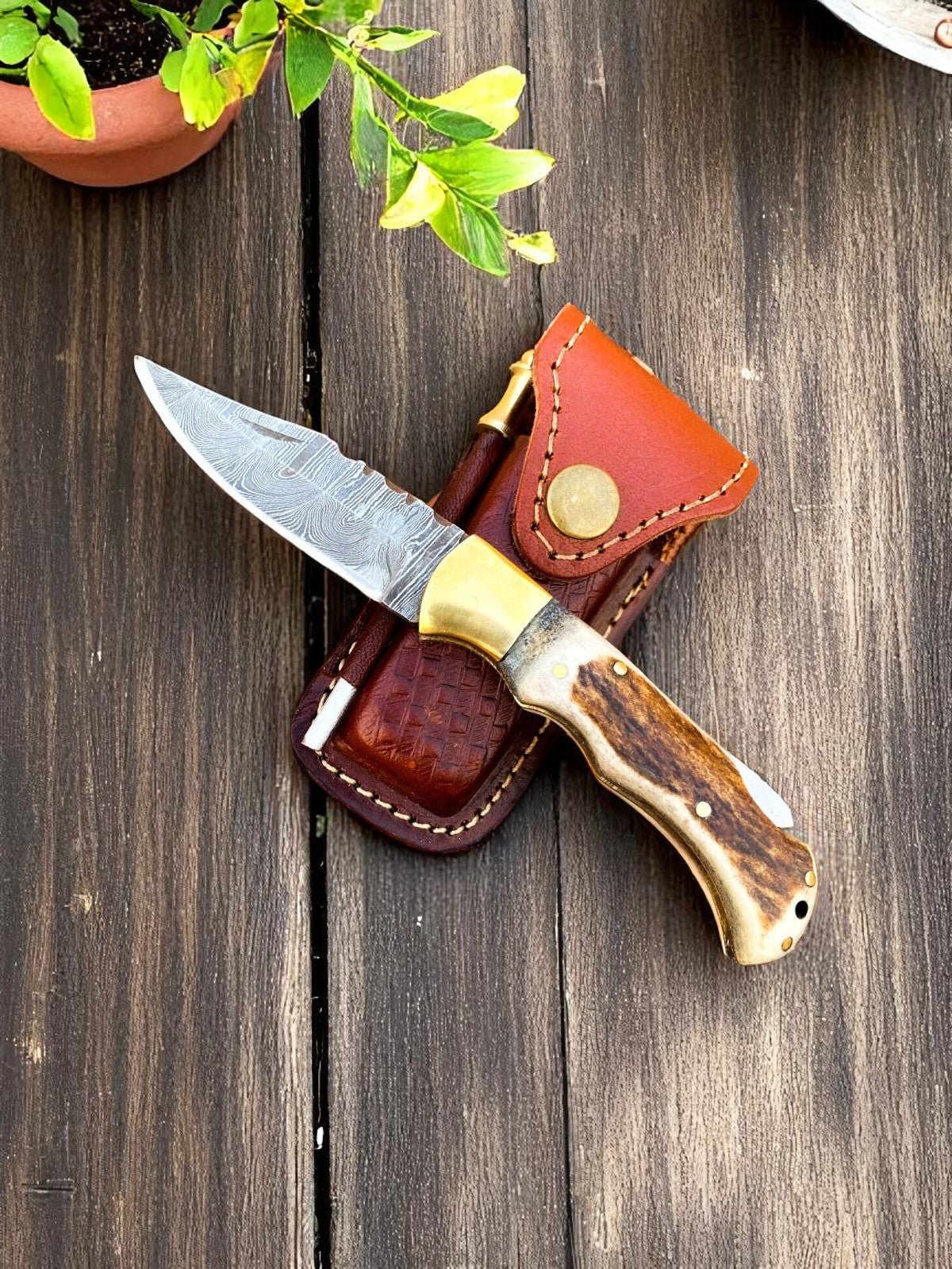 cowboy Pocket Knife | Antler Horn Handle with damascus blade - Angler's Pro Tackle & Outdoors