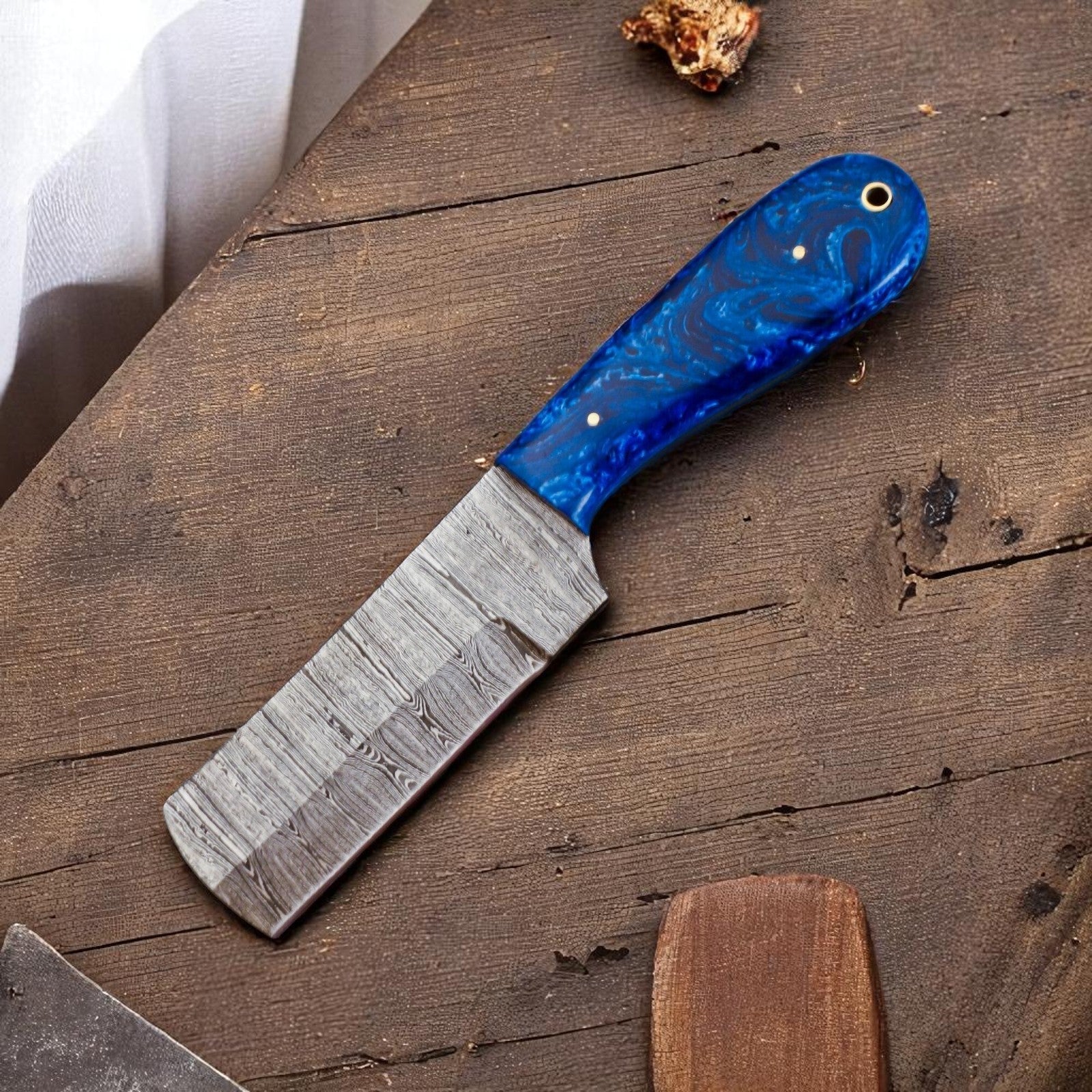 Damascus Knife Store Handmade Bull Cutter Knife with Resin Handle - Angler's Pro Tackle & Outdoors