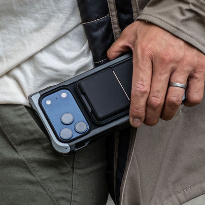DANGO DANGO ADAPT CASE - IPHONE 17 PRO