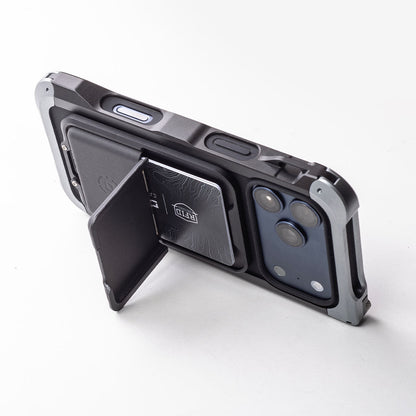 DANGO DANGO ADAPT CASE - IPHONE 17 PRO