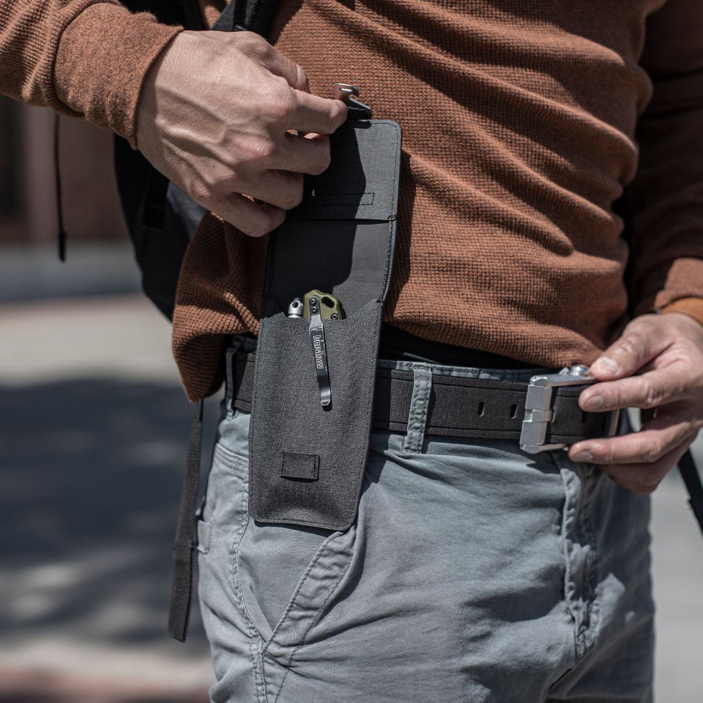 DANGO CA02 CARRY ALL LITE - Angler's Pro Tackle & Outdoors