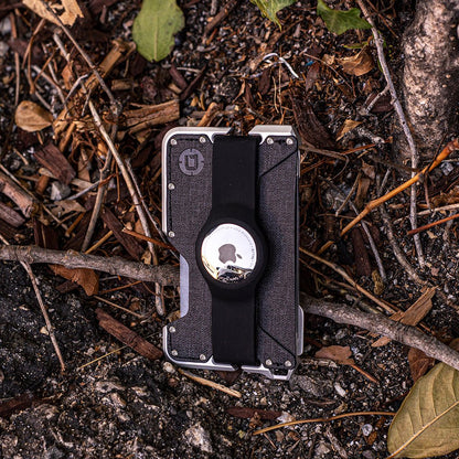 DANGO D01 AIRTAG WALLET - Angler's Pro Tackle & Outdoors